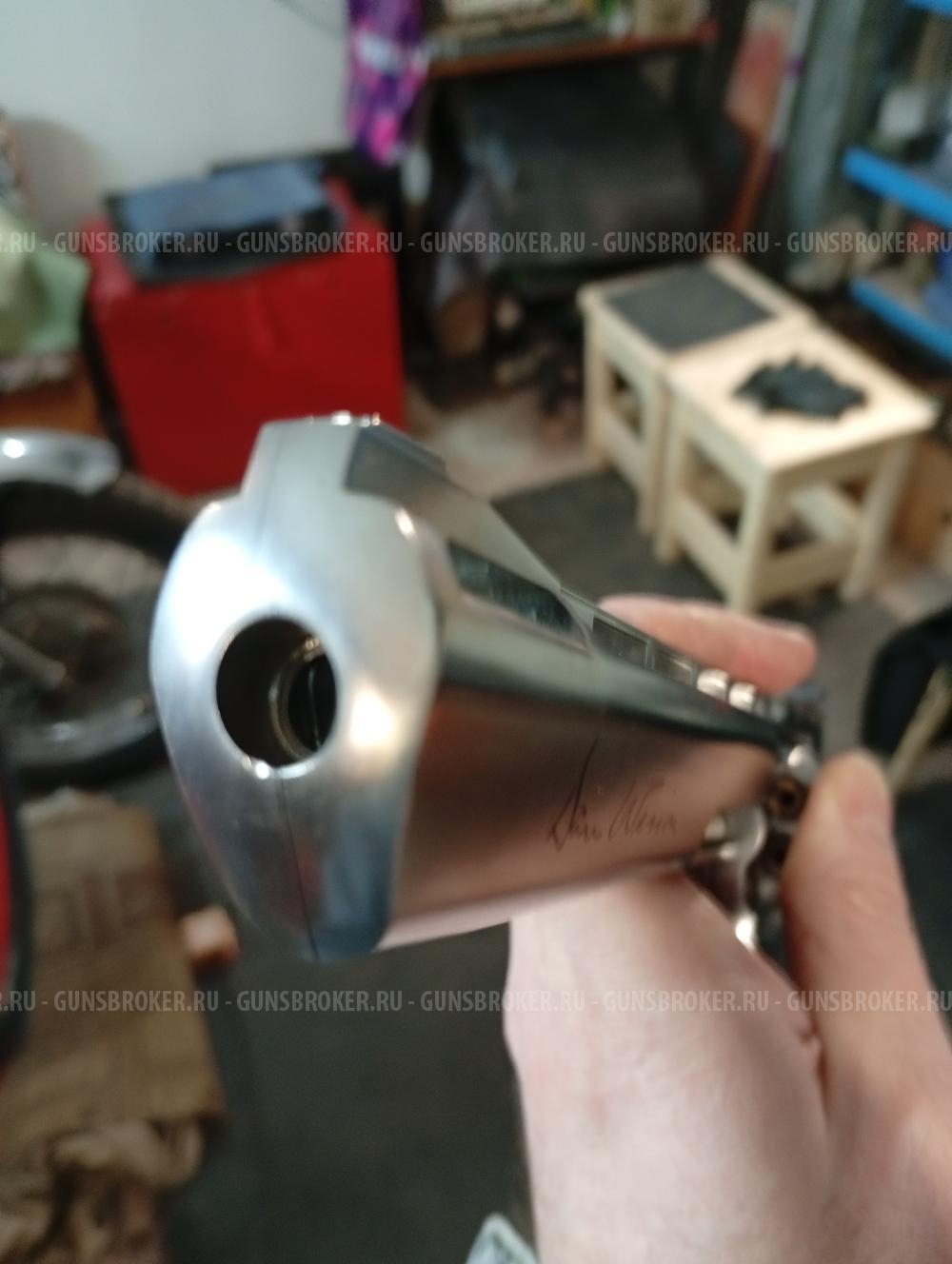 Револьвер dan weson оригинал в идеале