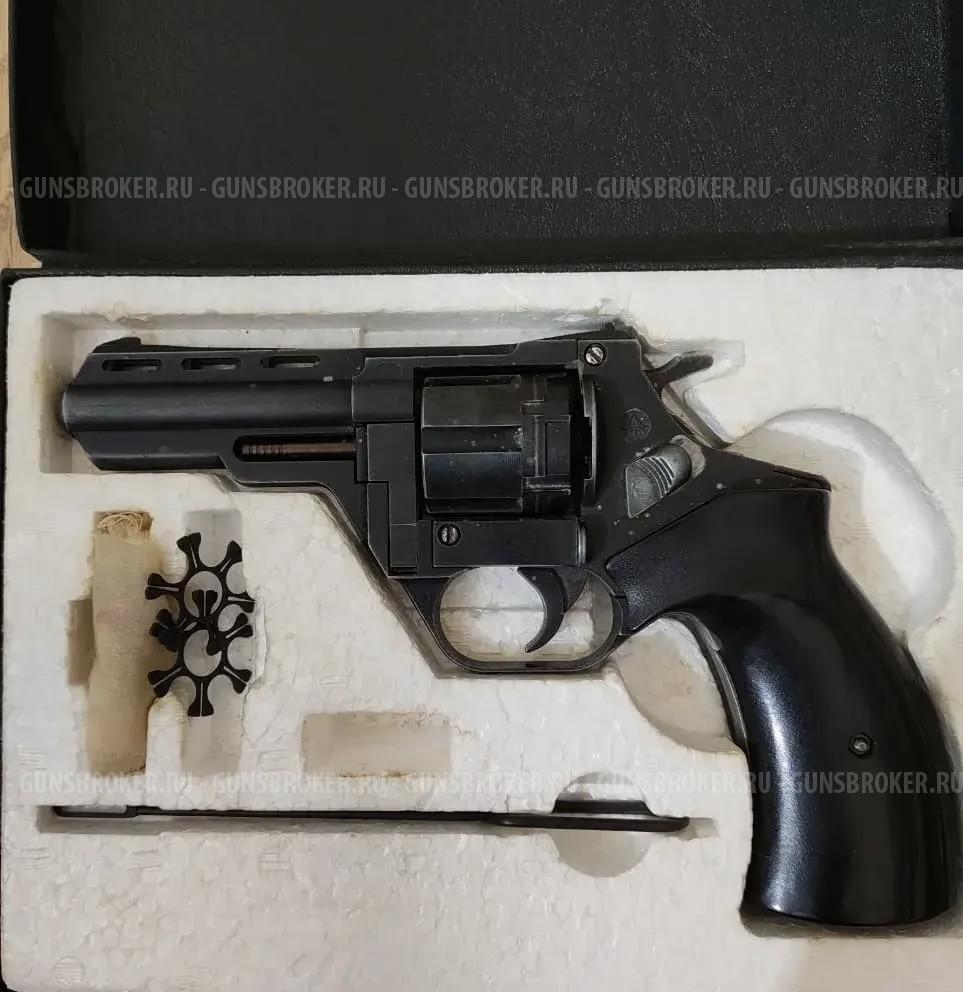 Револьвер газовый Айсберг