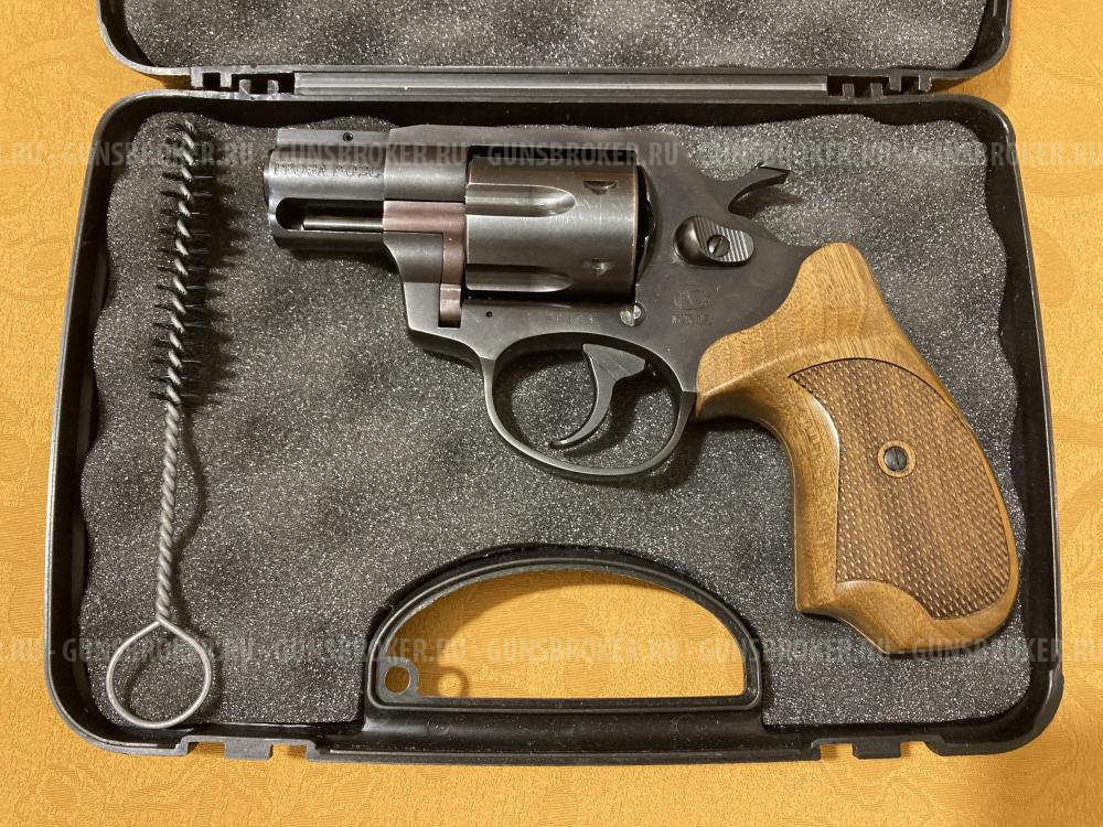 Револьвер Гроза Р-02 С, 9 мм.