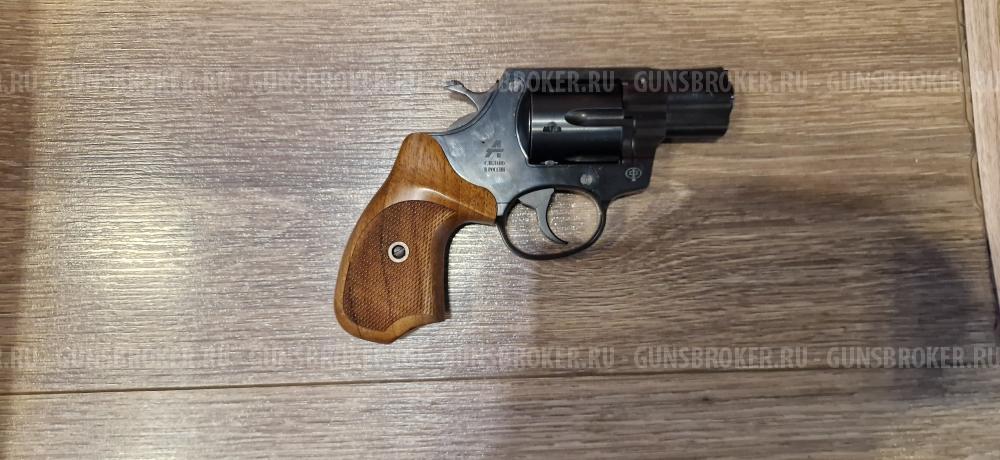 Револьвер Гроза Р-02