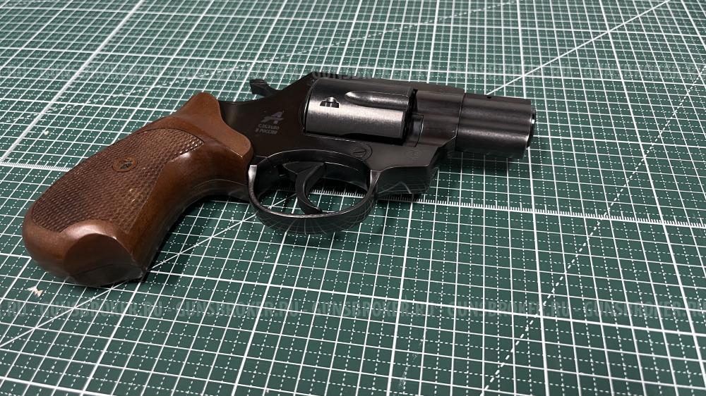 РЕВОЛЬВЕР ГРОЗА Р-02С