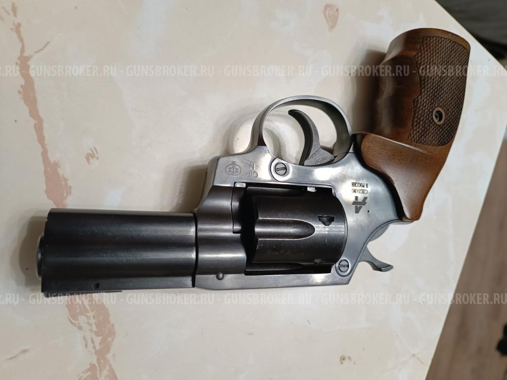 Револьвер Гроза Р-03С