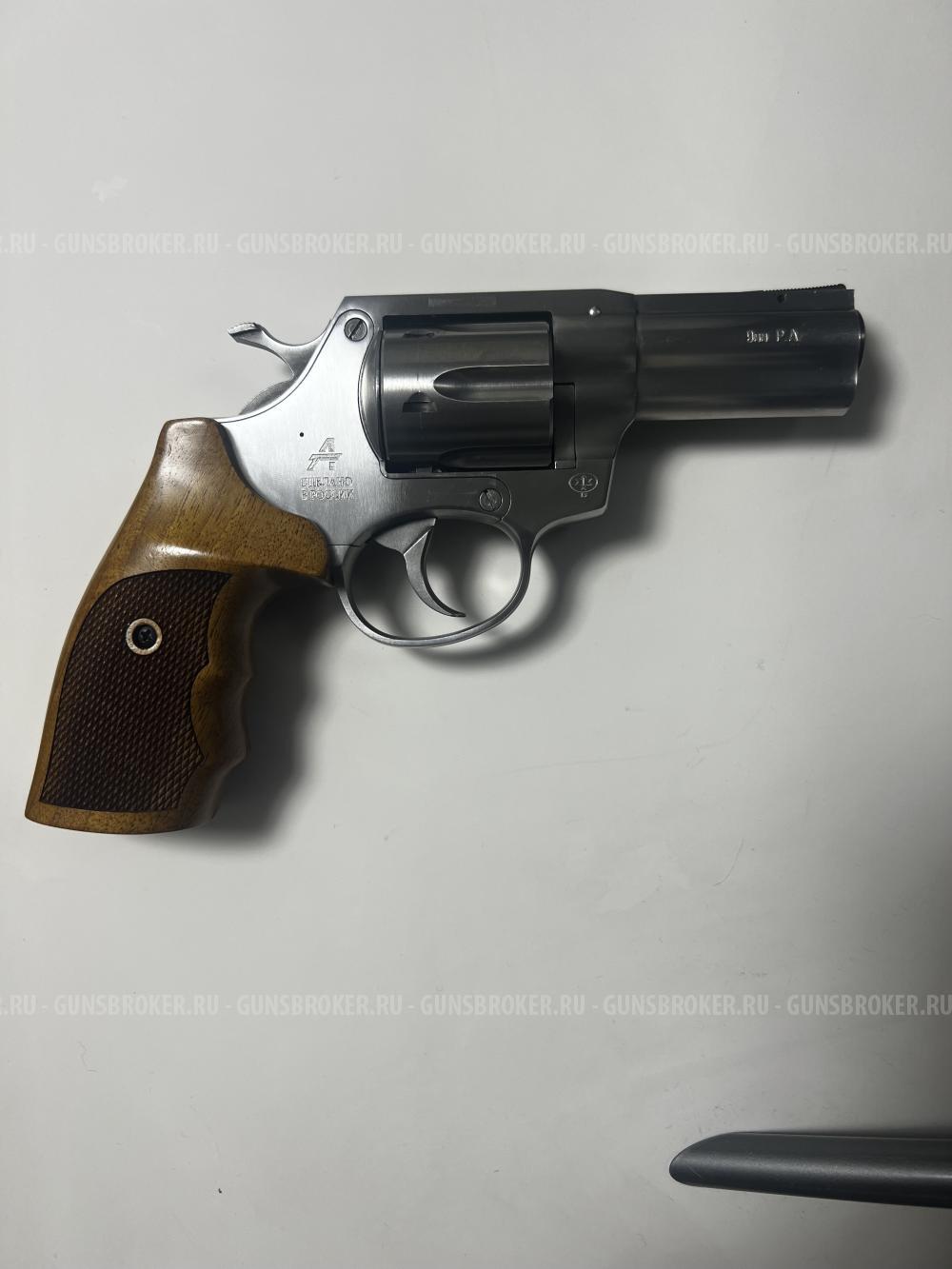 Револьвер Гроза Р-03С