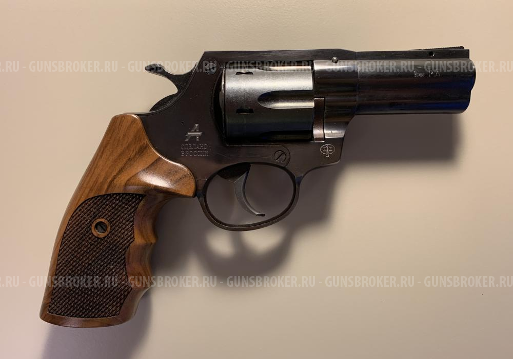 Револьвер Гроза РС-03 