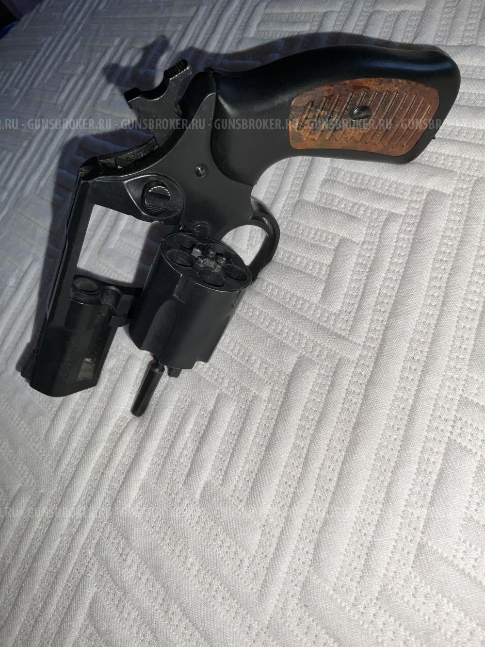 Револьвер МЕ-38 Компакт 