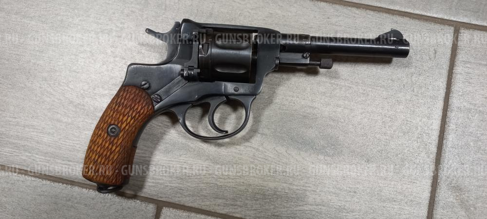 Револьвер Наган-М к.10х32 (1933 г.)