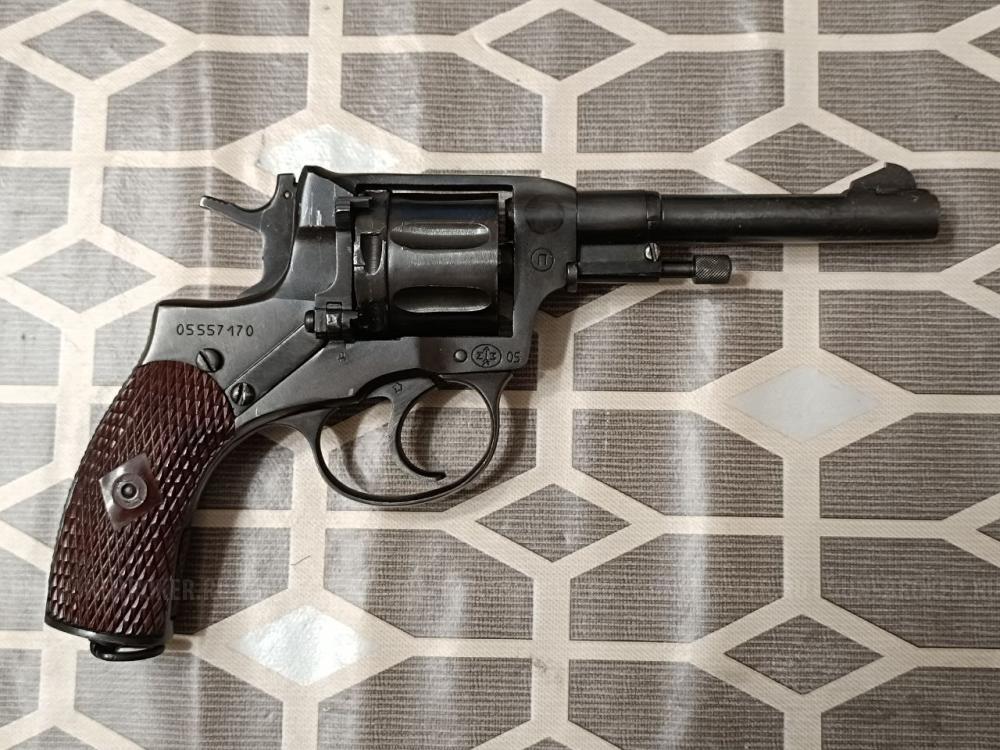 Револьвер Наган Р1 1935 г. 