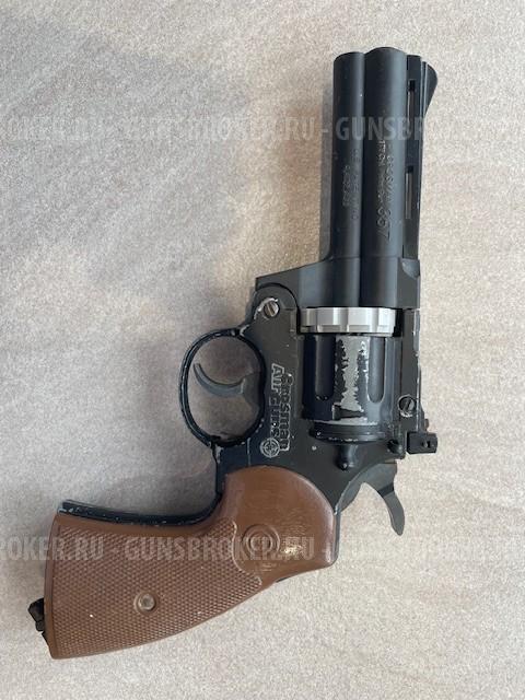 Револьвер пневматический Crosman 357