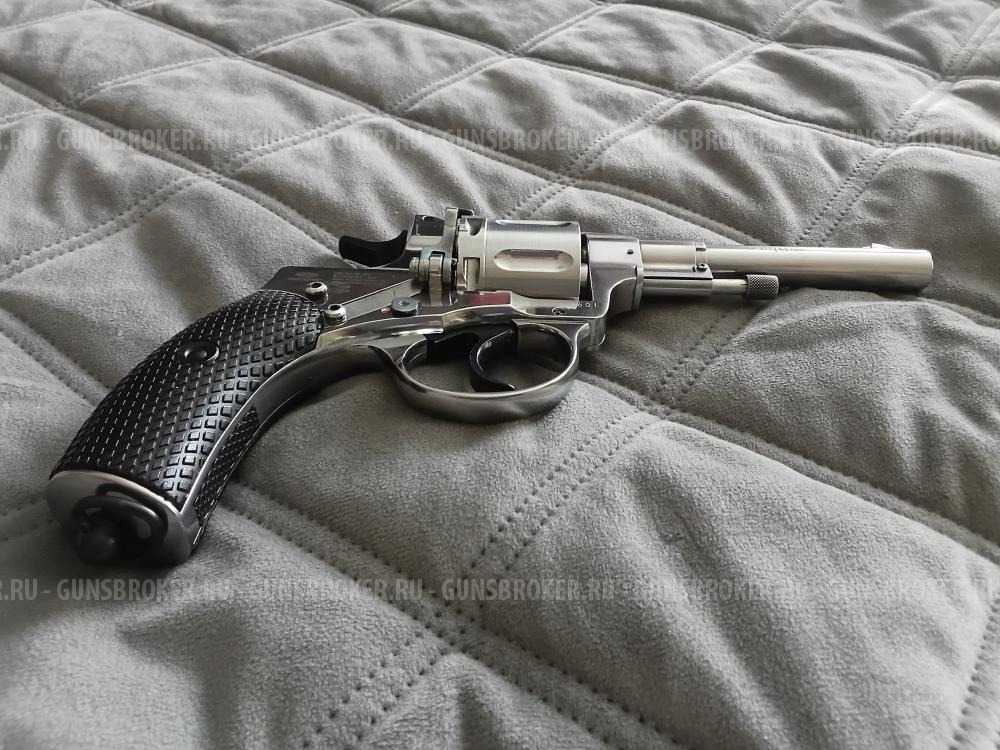 Револьвер пневматический Gletcher NGT Silver (Наган), под шарики