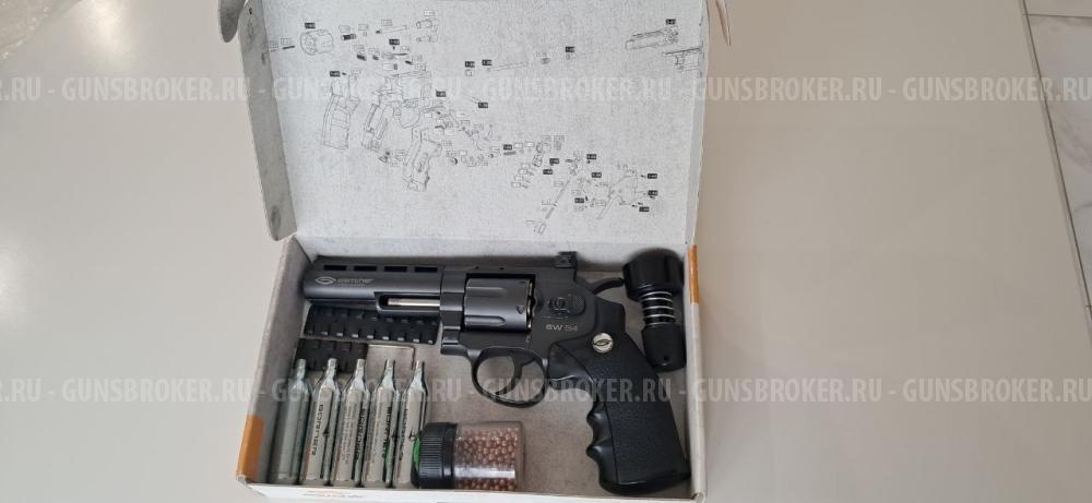Револьвер пневматический Gletcher sw b4 cal. 4,5 mm / .177
