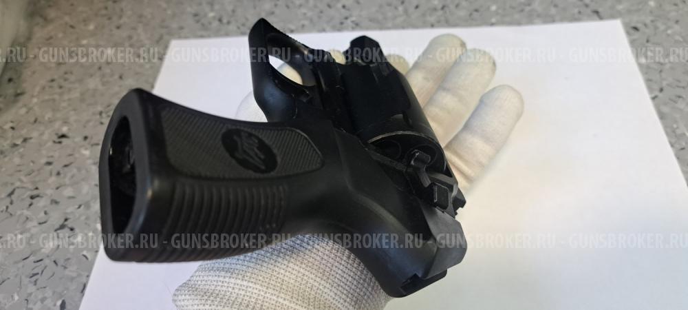 Револьвер Ратник 410х45ТК