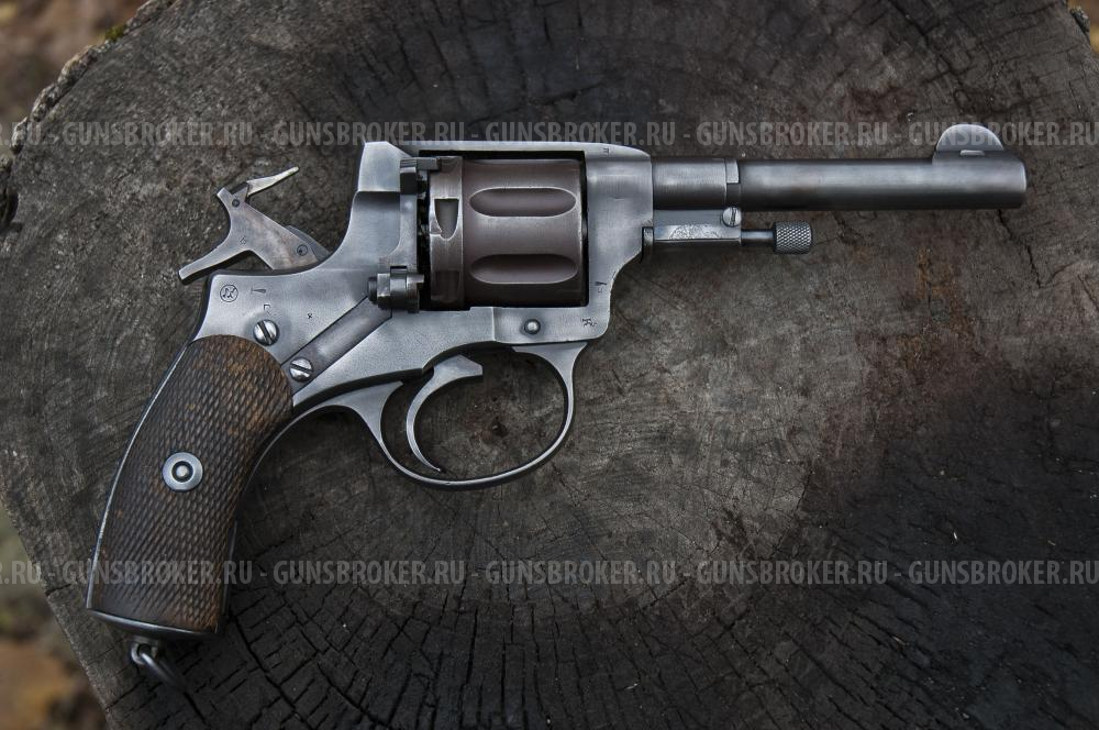 Револьвер «СХ-НАГАН» ИЖ 172 – 1925 года.