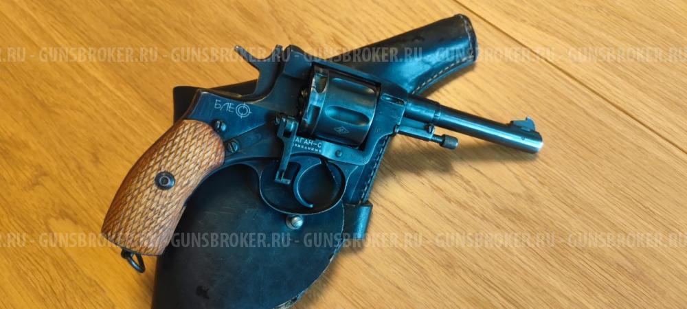 Револьвер сигнальный Блеф (Наган). 1939 год. С кобурой.