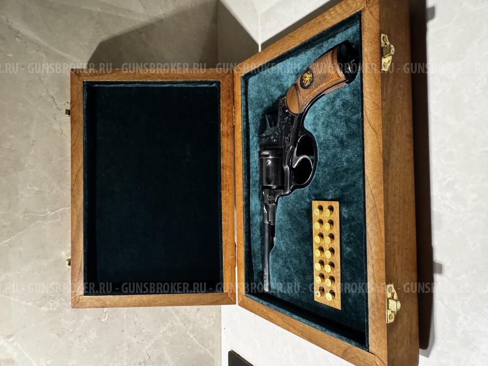 Револьвер сигнальный Наган «Блеф»