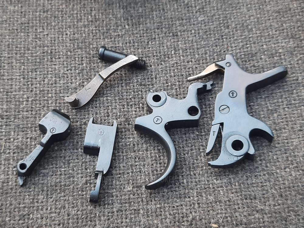 Револьвер сигнальный "Блеф" "Царский 1909 год" новый, продаётся в двух вариантах