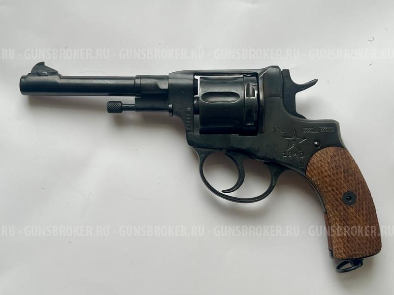 Револьвер сигнальный Р2 (Наган)