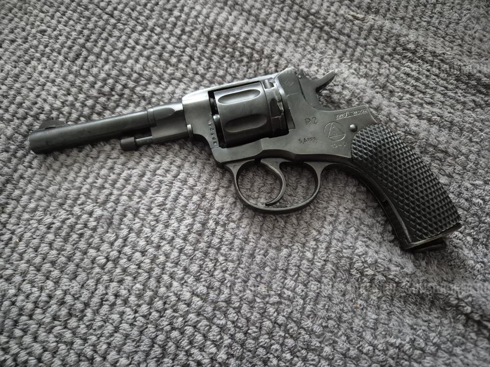 Револьвер сигнальный  Р2 наган