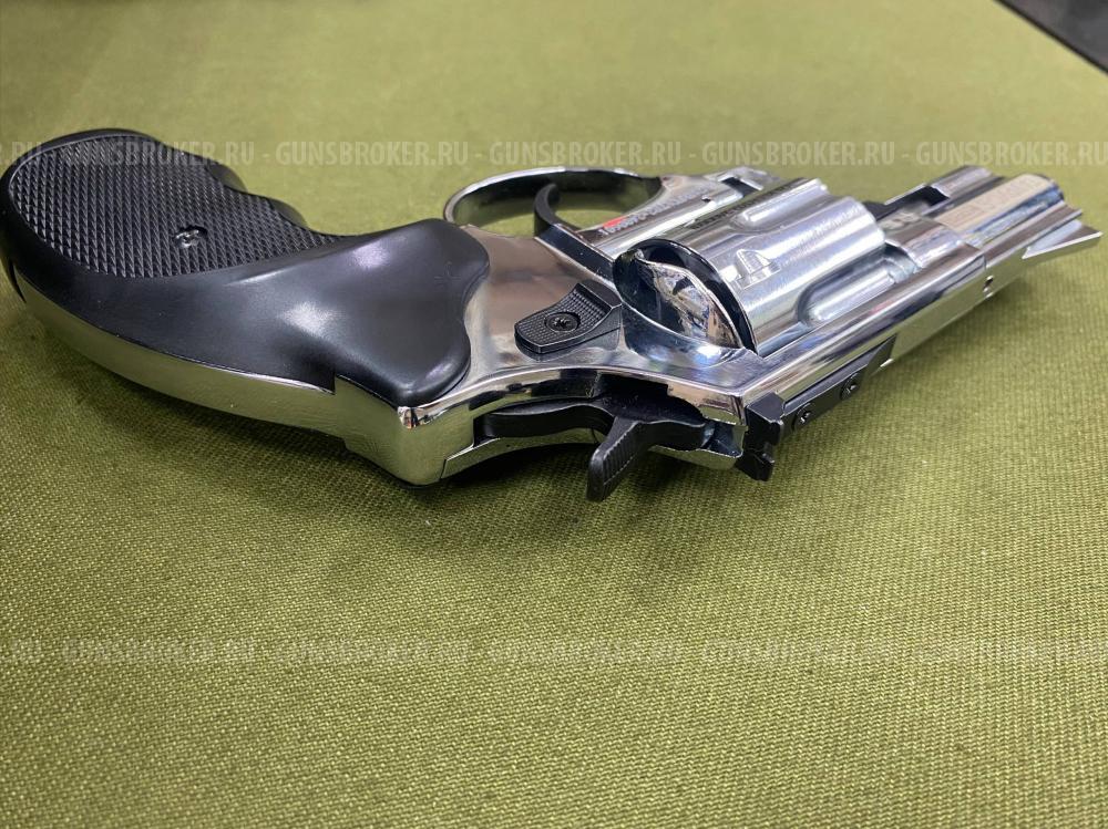 Револьвер сигнальный Таурус-S KURS 2.5 кал. 5,5 мм