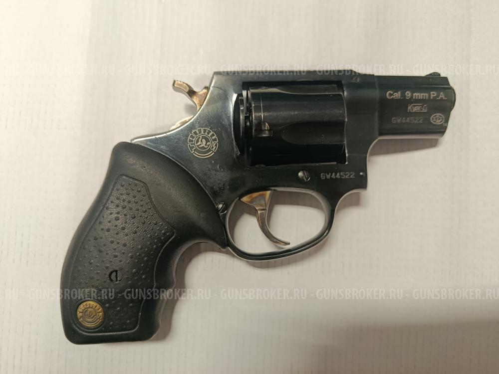 Револьвер Taurus 9mm