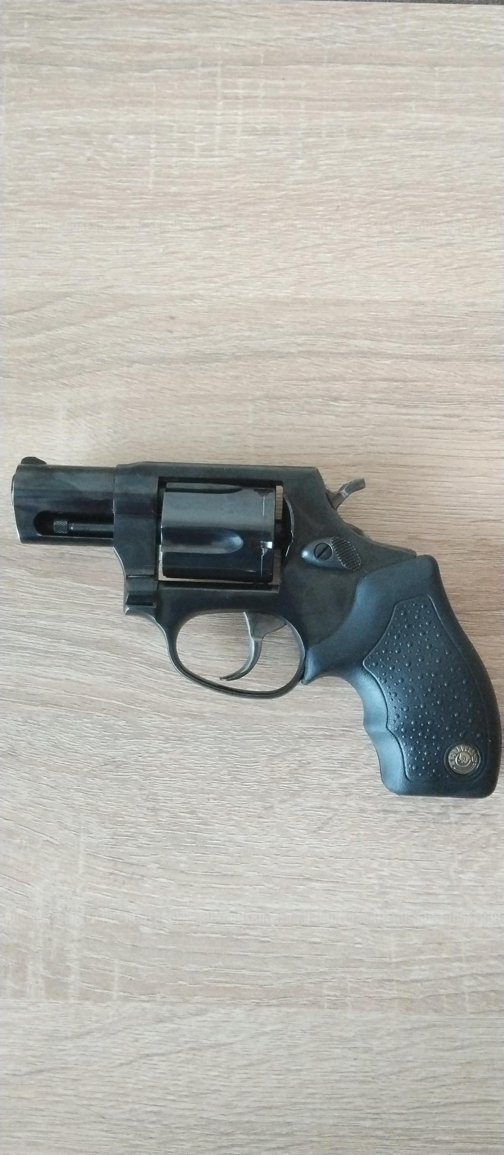 Револьвер TAURUS КСПЗ  9p.a.