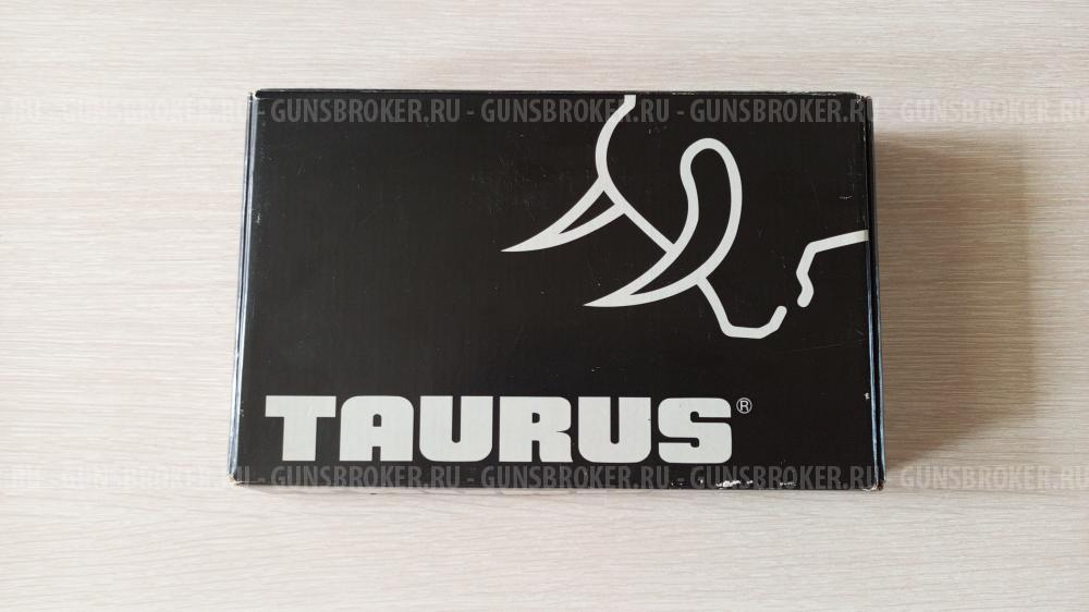 Револьвер Taurus Lom-13, кал. 9 мм. Р.А.