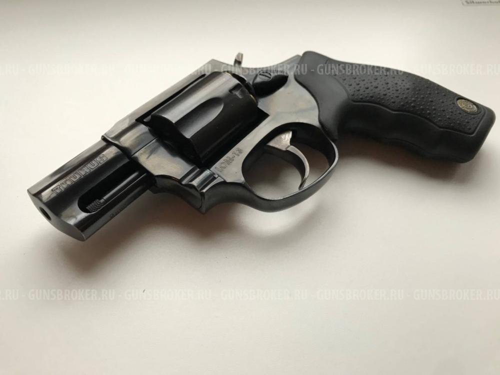 Револьвер TAURUS LOM-13 9мм.