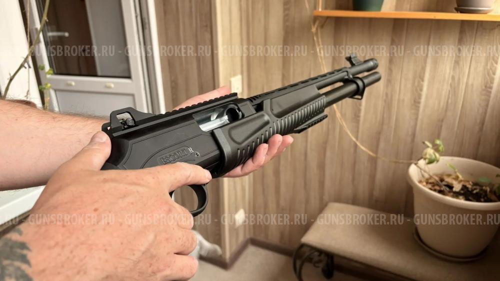 Ружье Hatsan ESCORT MP, калибр 12x76, помповое