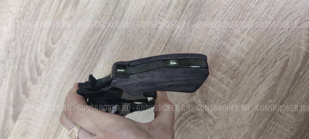 Рукоять, накладкa рукояти из дерева пистолета Бульдог Kurs