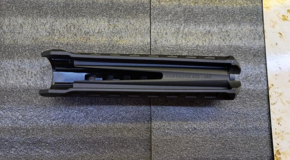 На Mossberg 500 / Maverick 88: Цевье DLG + Цевье стандарт + пистолетная рукоятка Оригинал!