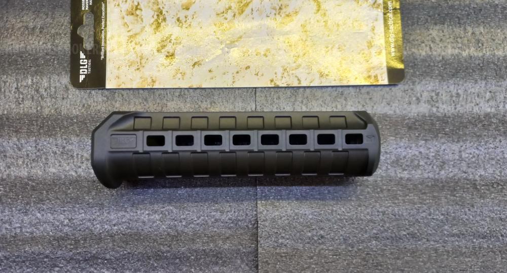 На Mossberg 500 / Maverick 88: Цевье DLG + Цевье стандарт + пистолетная рукоятка Оригинал!