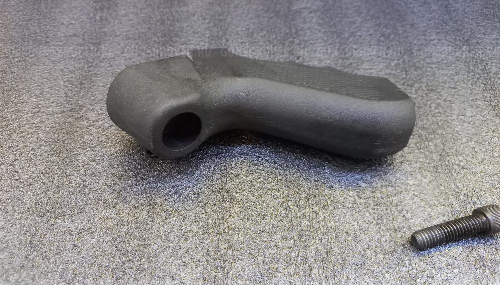 На Mossberg 500 / Maverick 88: Цевье DLG + Цевье стандарт + пистолетная рукоятка Оригинал!