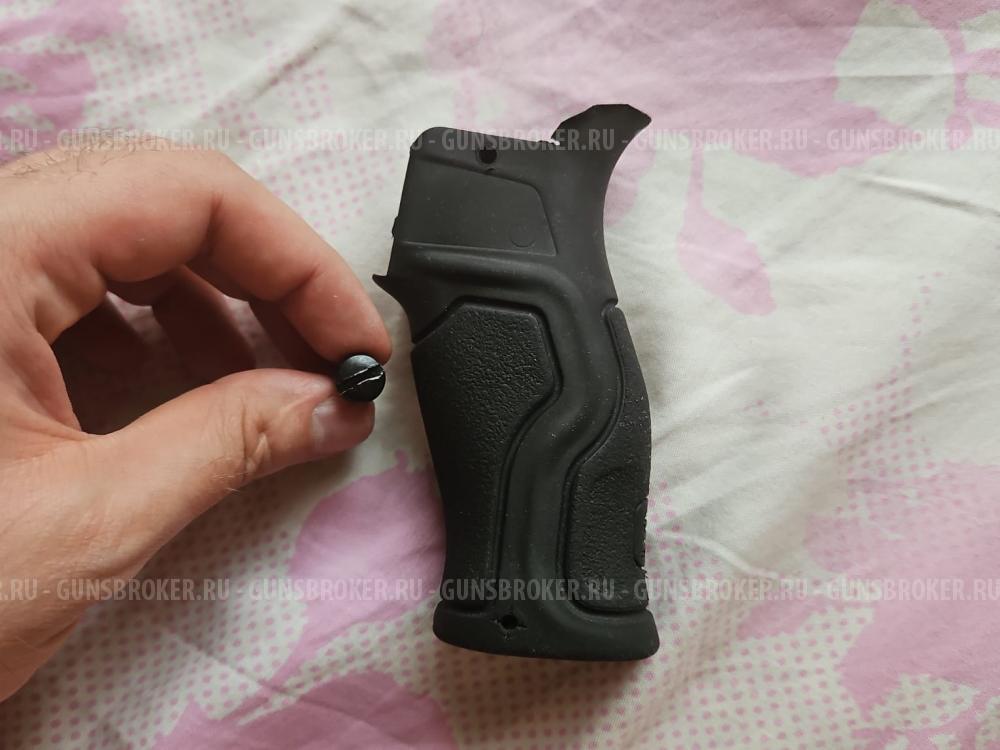 Рукоятка FAB Defense GRADUS для AR-10/AR-15