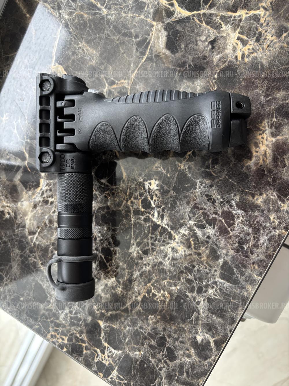 Рукоятка-сошка FAB Defense T-POD G2 SL с фонарем