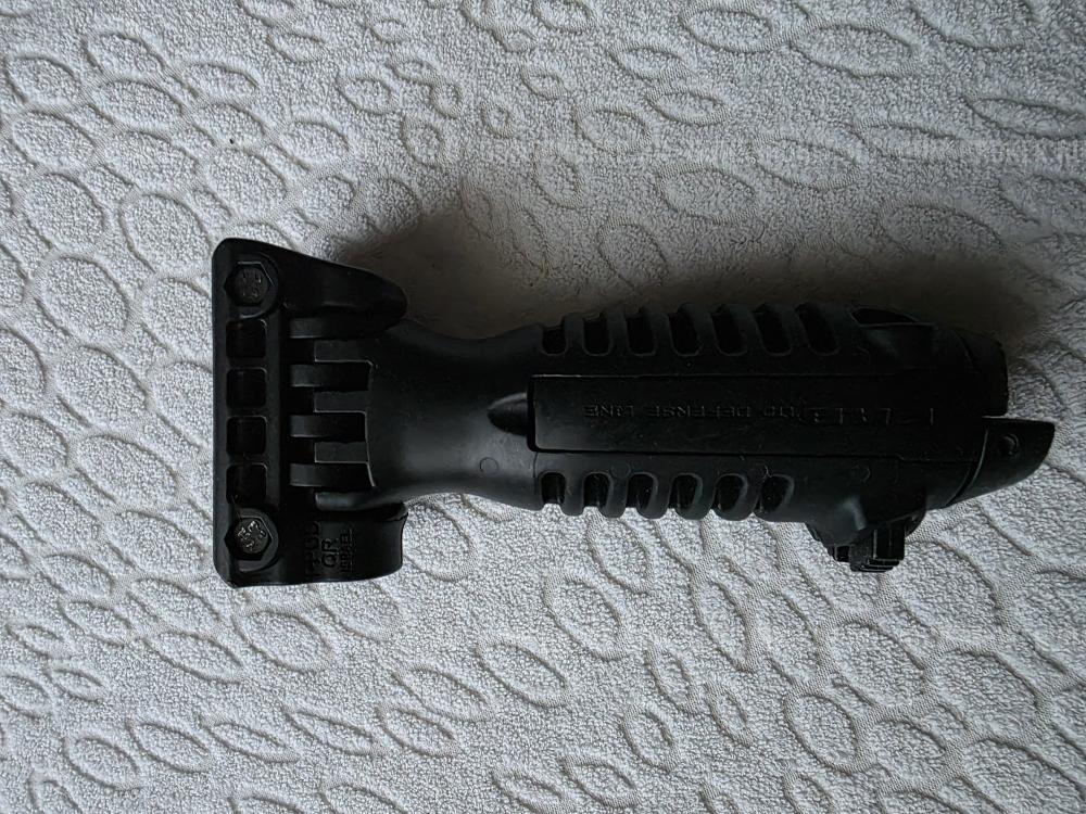 Рукоятка-сошки Fab defense