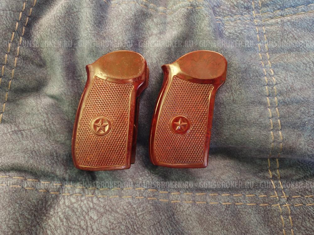 Рукоятки бакелитовые ПМ 1955-1957г