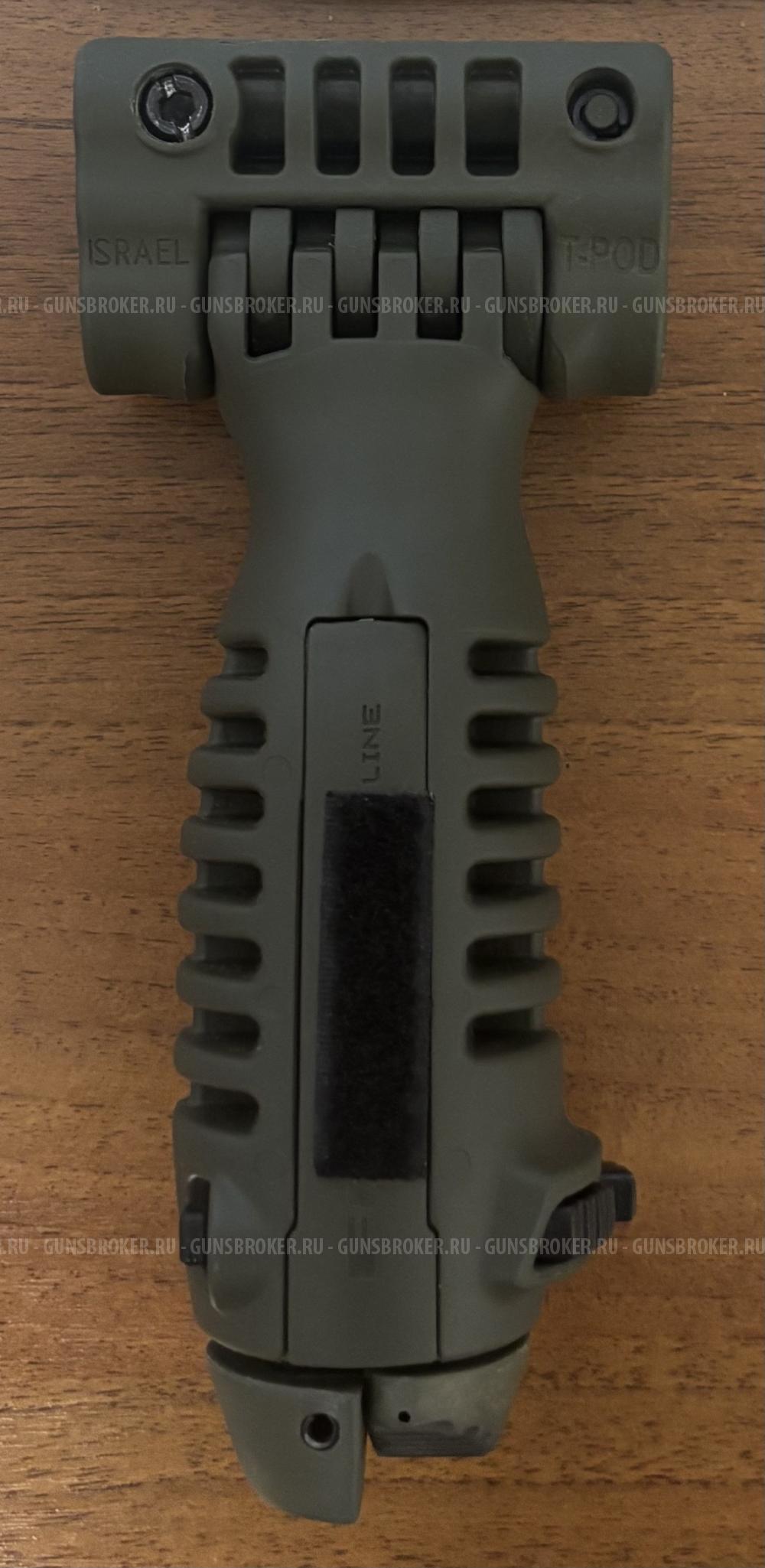 Рукоятки Fab defense, кронштейн для фонаря CAA Arms, кронштейн Зенитка