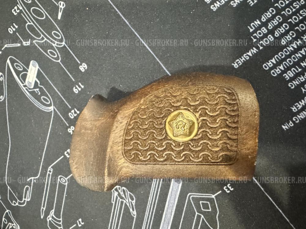 Рукоятки щечки НАГАН ПМ АК