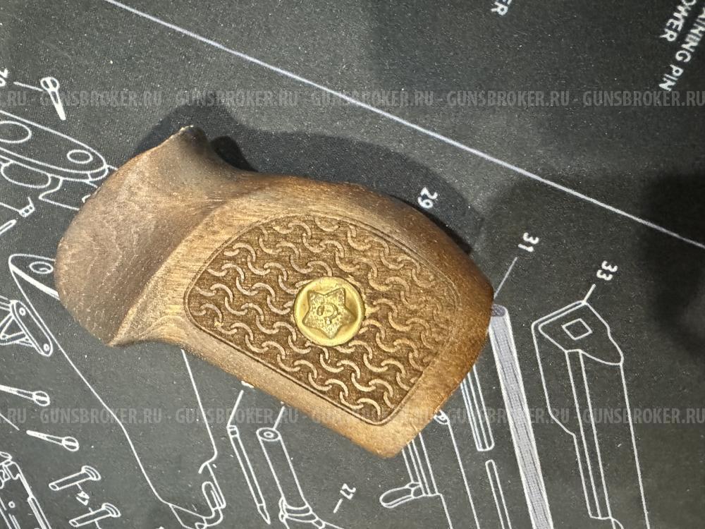 Рукоятки щечки НАГАН ПМ АК