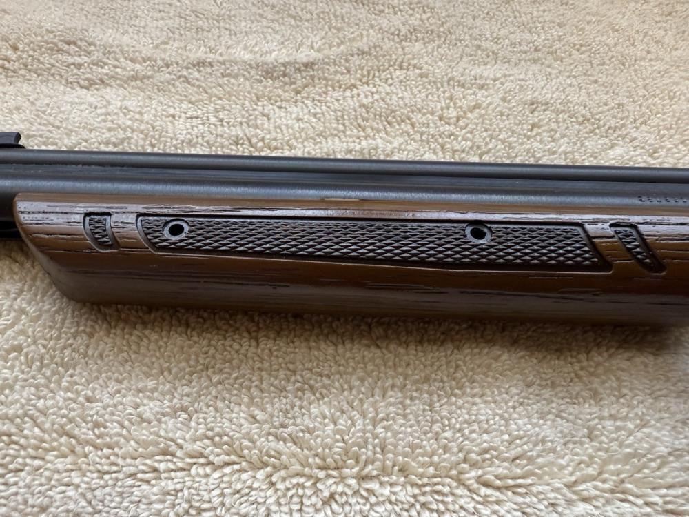 Crosman 1377
