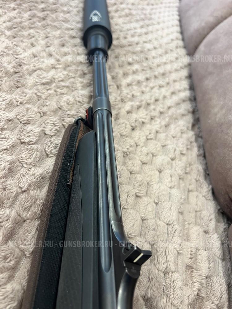 SAKO 85 BLACK BEAR 30-06