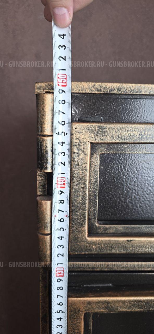 Сейф металлический 