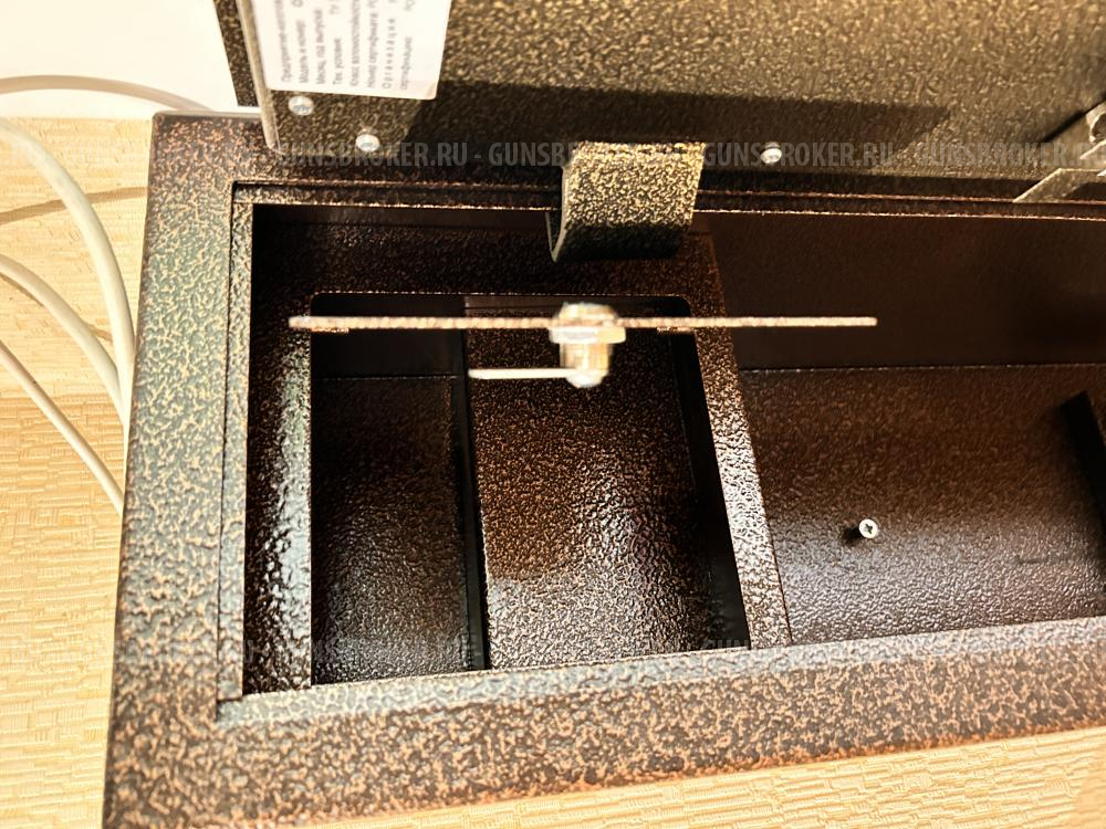 Сейф оружейный на 3 ствола