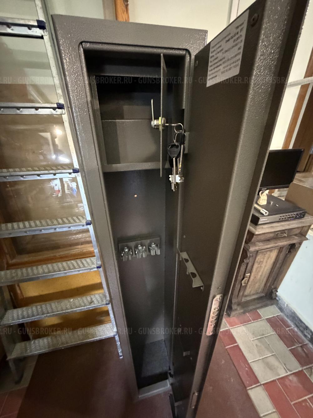 Сейф оружейный на 3 ствола