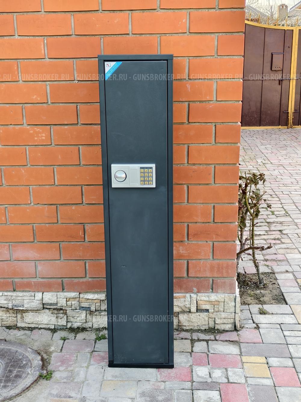 Сейф с кодом на 3 ружья