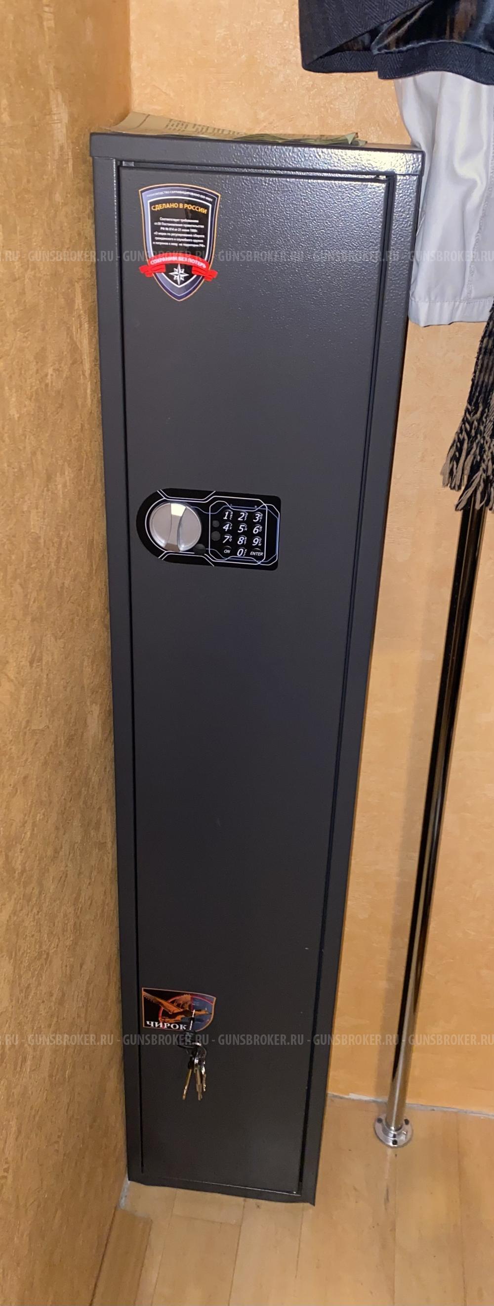 Сейф Шкаф металлический бу состояние нового Чирок 1318EL