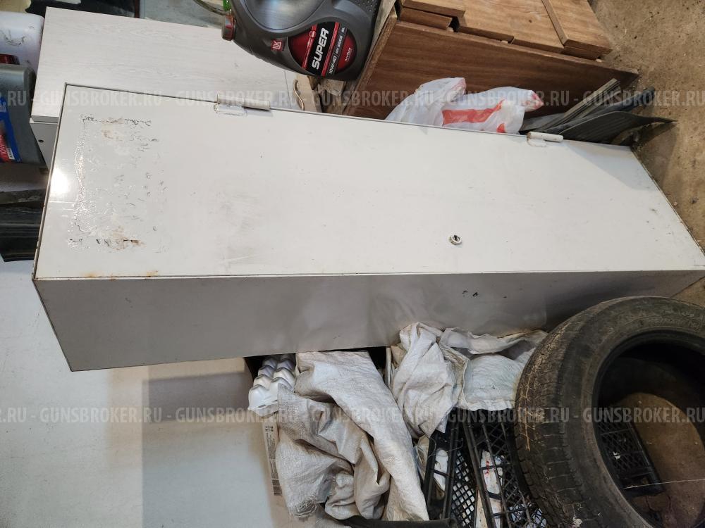 СЕЙФ такие не делает завод!