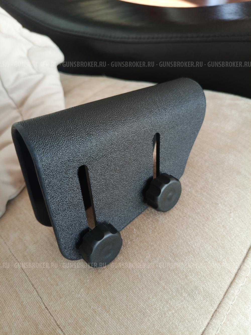 Щека приклада регулируемая.