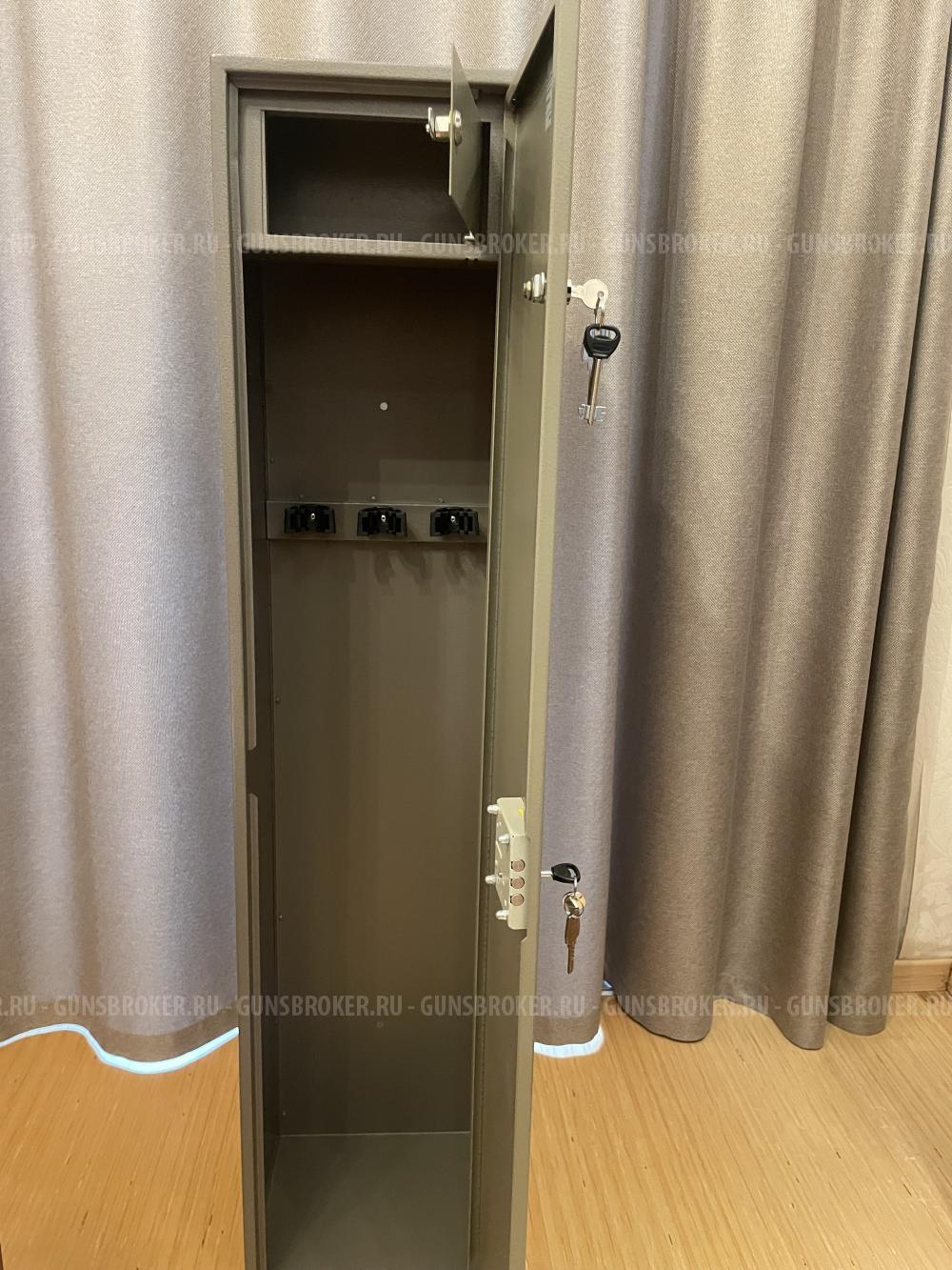 Шкаф оружейный сокол