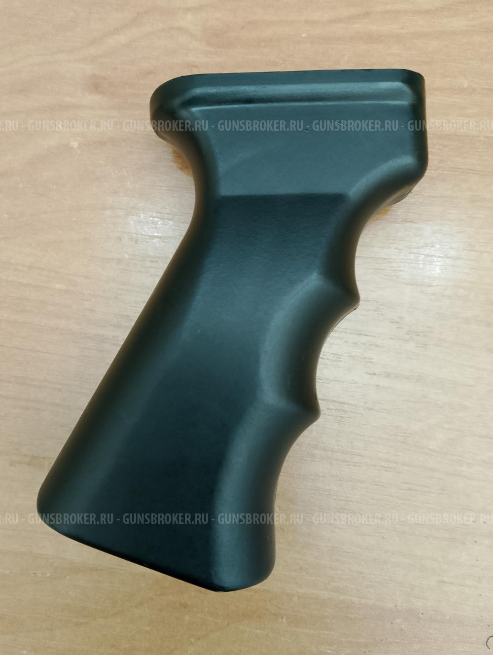 Штатная рукоятка Вепрь 12 Молот ( ВПО 205 )