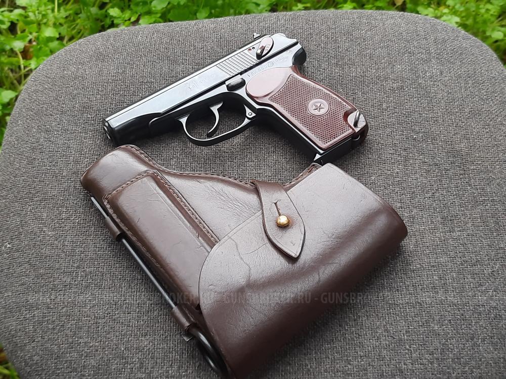 Пистолет Макарова Охолощенный ПМ-СХ 1955 г. Коллекционный экземпляр на красивом номере.